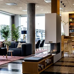 4* Отель Airport